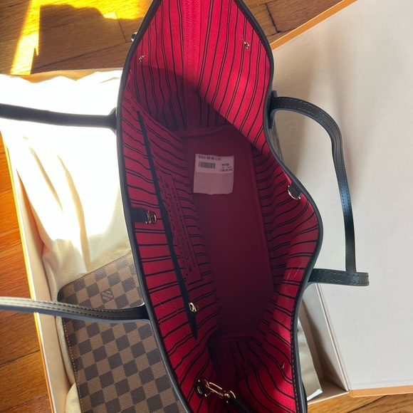 Louis Vuitton, Women’s bag with the wallet. - Picture 3 of 7